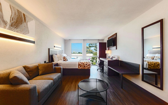 Sleep Inn Guadalajara Galerias