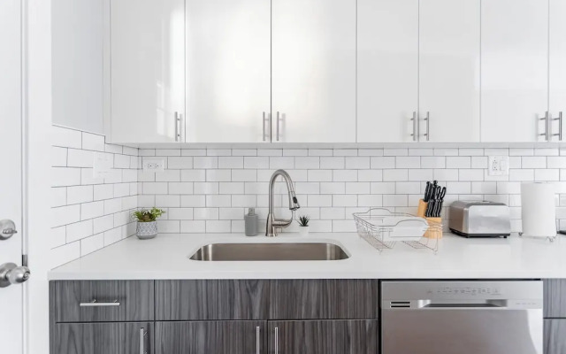 Well-Appointed 2BR - Cicero 2N