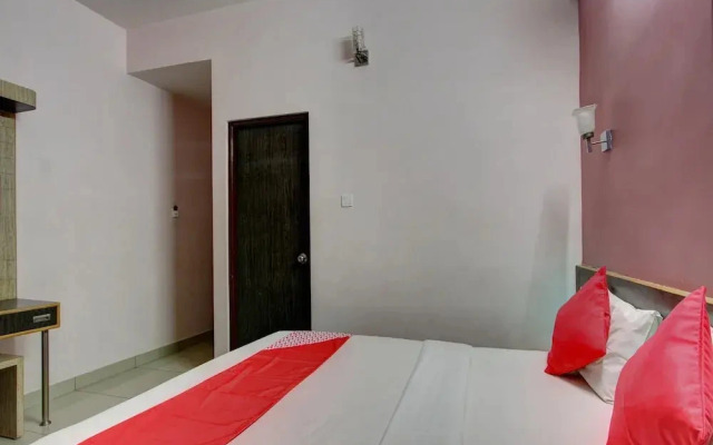 Annapoorna Castle by OYO Rooms
