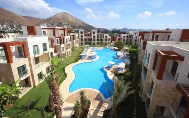 Sundance Residences & Suites Hotel