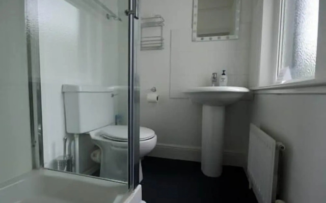 Headlands Guest House
