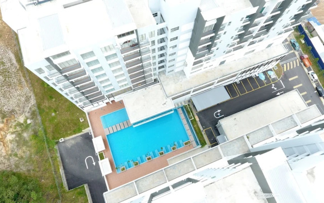 Homestay Casa Mewah at Hijauan Heights