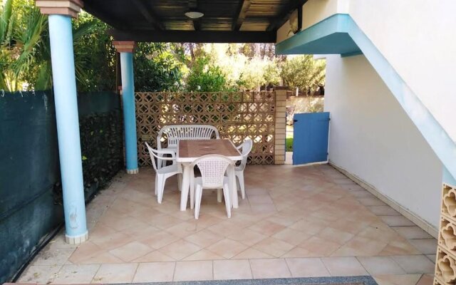Apartment With 2 Bedrooms In Calasetta With Enclosed Garden