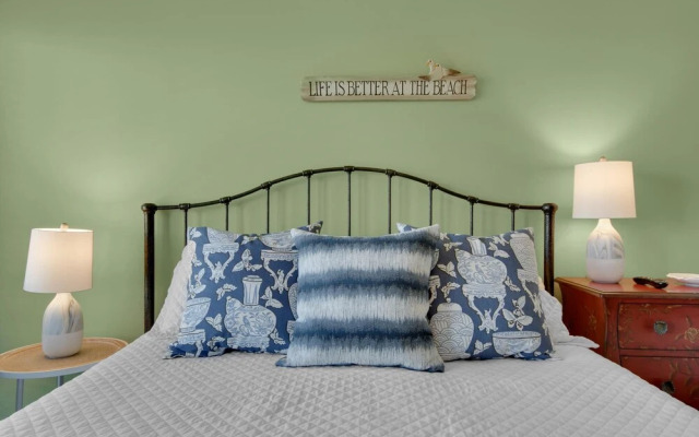 White Sands 451- Beach Dreams