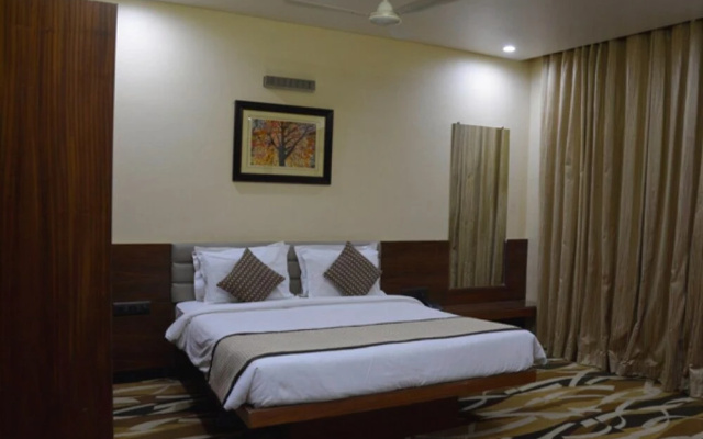 Hotel Surya Executive