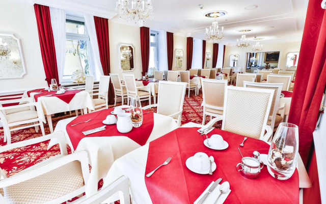 HELIOPARK Bad Hotel zum Hirsch