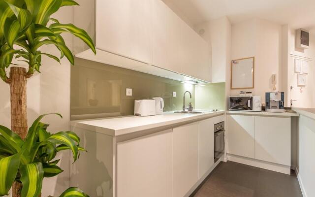 Nest Apartment