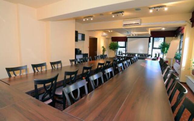 Hotel Dorna