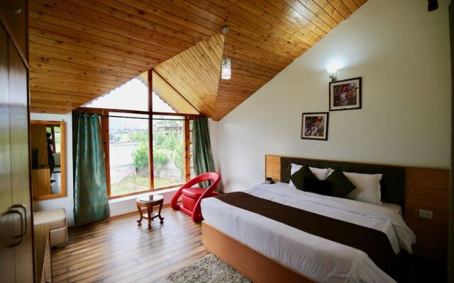 The Holidays Club Manali
