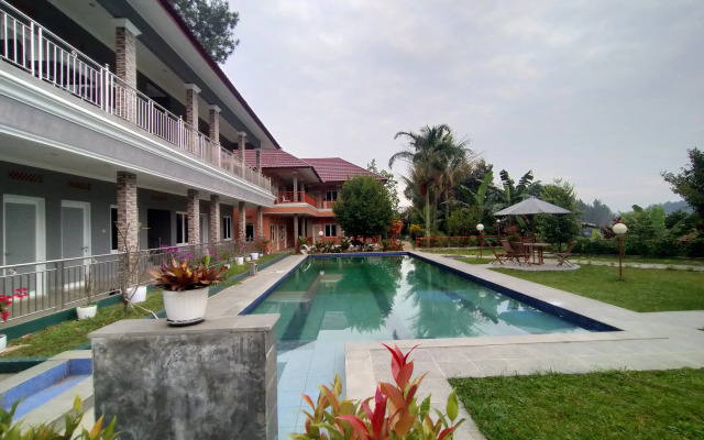 Villa Batu Tua Puncak