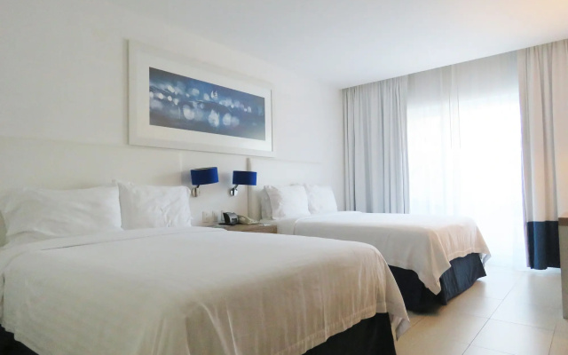 Holiday Inn Acapulco La Isla by IHG