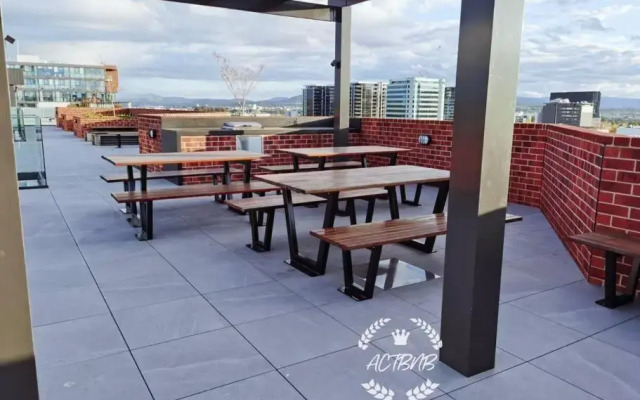 All Heart & Sol - 2bd 1bth Apt steps from the CBD