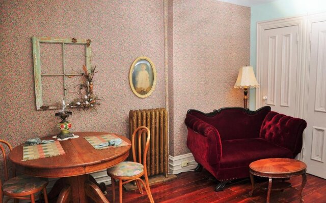 Suites on Broadway