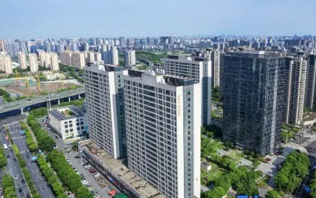 Hangzhou Aisiboge Hotel (Chengbei Vientiane City Hangxing Road Subway Station)