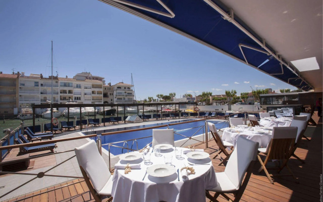 Hotel Port Salins by Pierre & Vacances