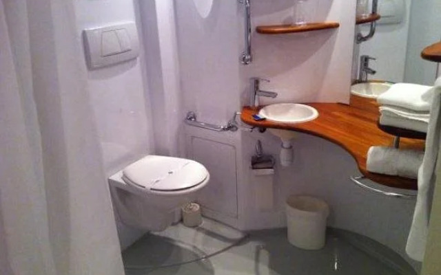 FASTHOTEL LE RALE DES GENETS - Un hôtel FH COLLECTION