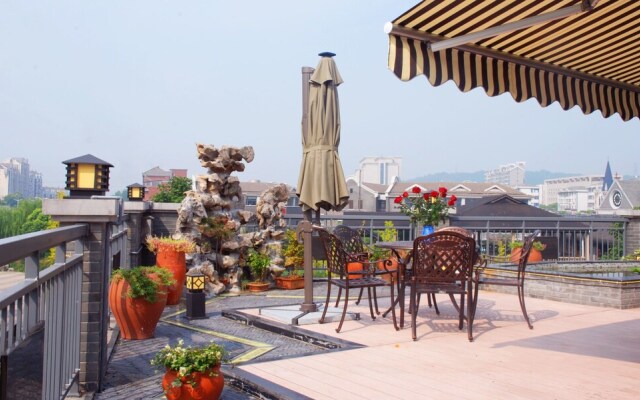 JiangNan Boutique Hotel