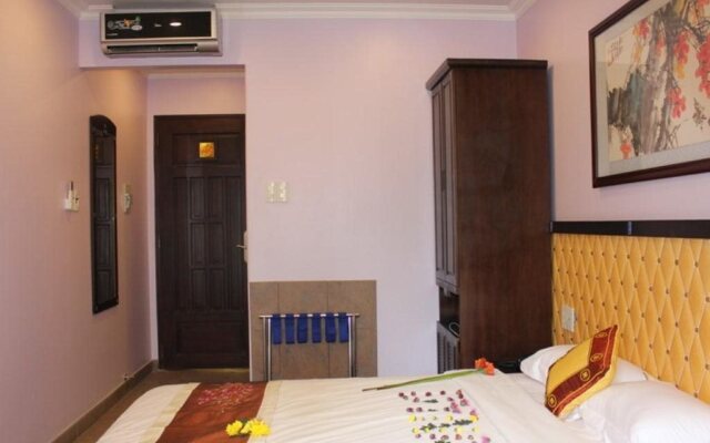 Lam Hotel