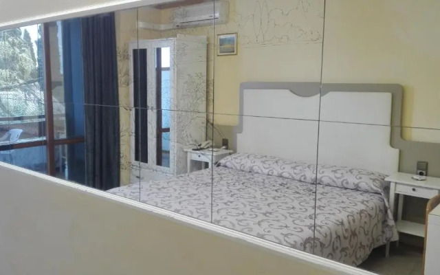 Hotel Laura Christina