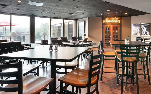 New Hope Inn & Suites