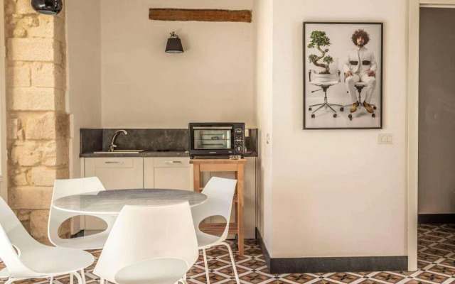 Isabella di Castiglia Apartments