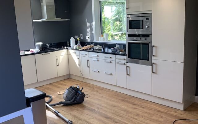 Private Central Apartment Near Kilcullen