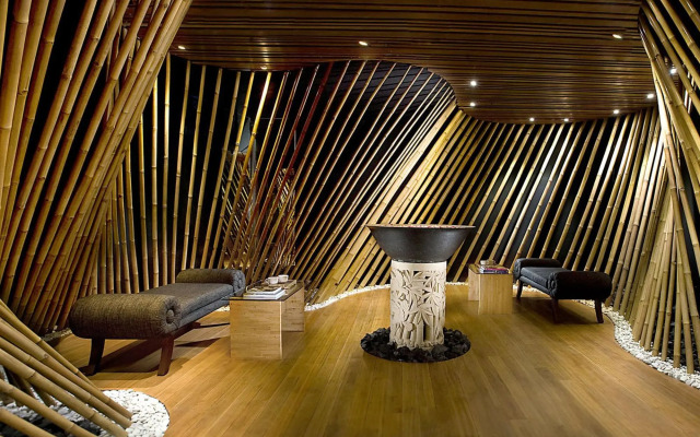 Kupu Kupu Jimbaran Beach Club & Spa by Loccitane