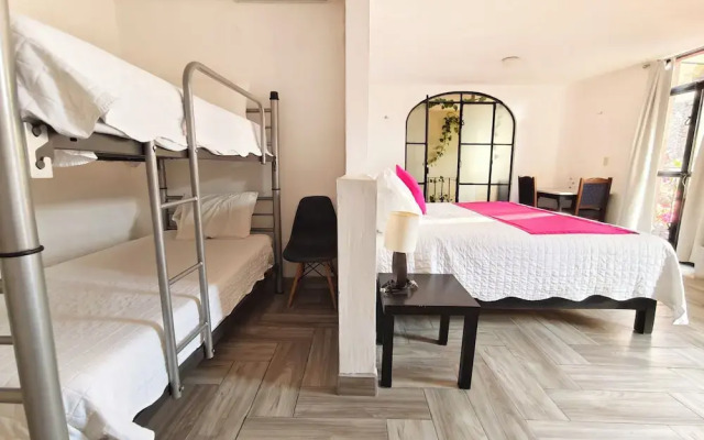 Hotel Punto 79