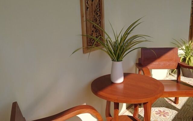 FeelGood Suites