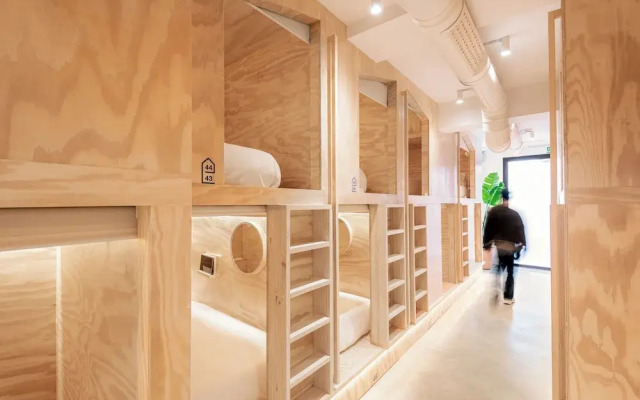 Colo Colo. The Smart Hostel Valencia