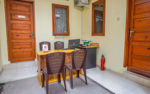 OYO 2401 Ardini Residence