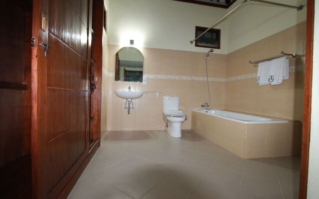 Taman Surgawi Resort & Spa
