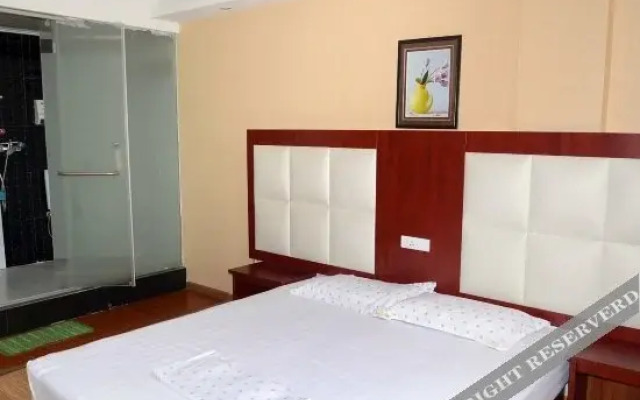 Wuhan Xinyuan Business Hotel (Hankou Railway Station)