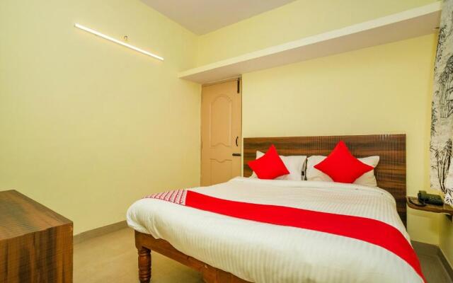 Shree Comforts By OYO Rooms