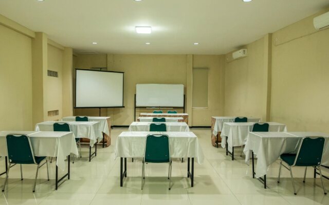 Hotel Cepu Indah 2