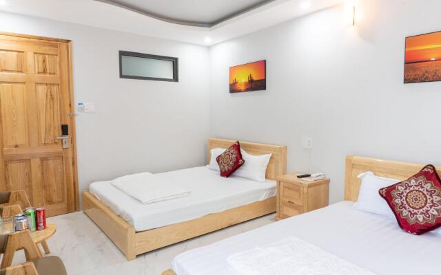 Ninh Giang Hotel