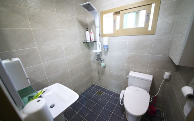 Peter Pan Guesthouse - Hostel