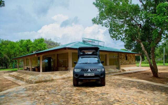 Yala Crocodile Park