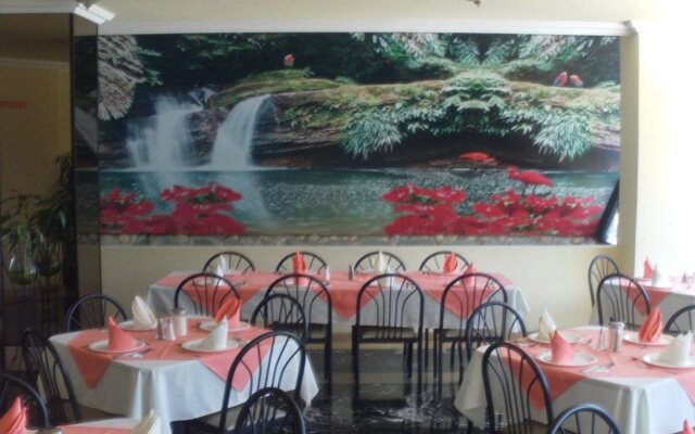 Stanford Suites Hotel
