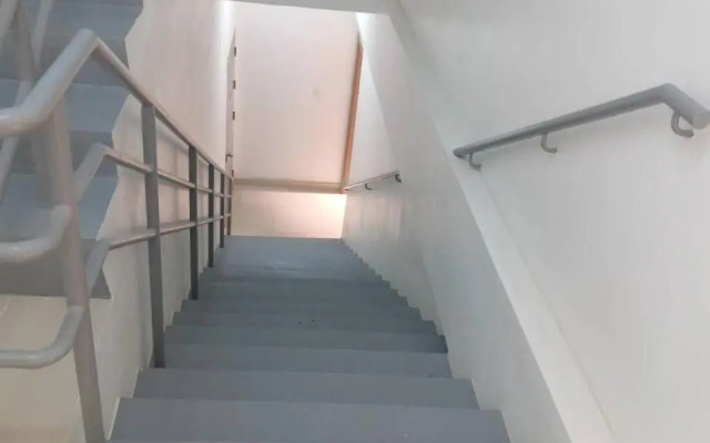 Paranaque SM-Sucat Field Res. Bldg 5, 2/F, 2BR with Balcony