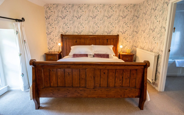 Tŷ Mawr Country Hotel