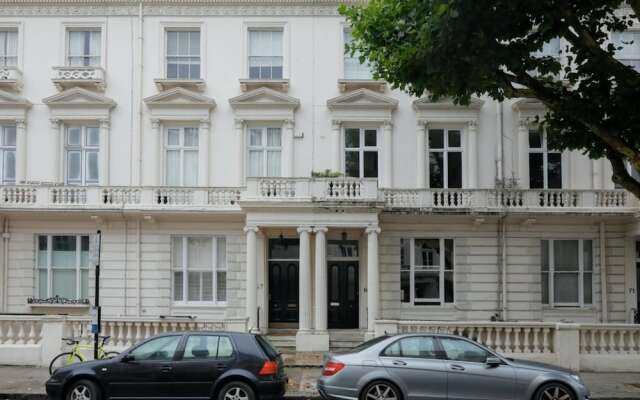 ALTIDO 2 bed Flat by Maida Vale Tube & Shops