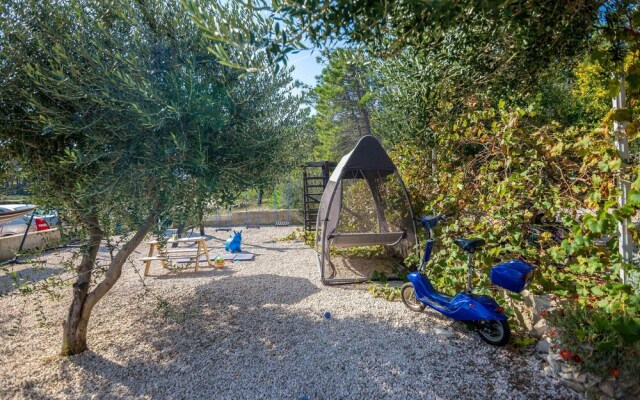 Awesome Home in Vir With Wifi and 5 Bedrooms