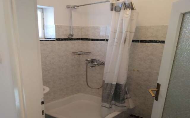 Lovely Apartment in Ičići with Balcony