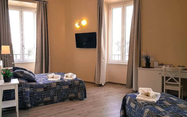 Serventi Longhi Rooms