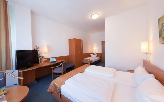 TRIP INN Hotel Schumann