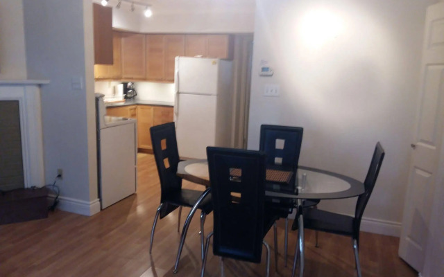 Toronto Furnished Living Pembroke