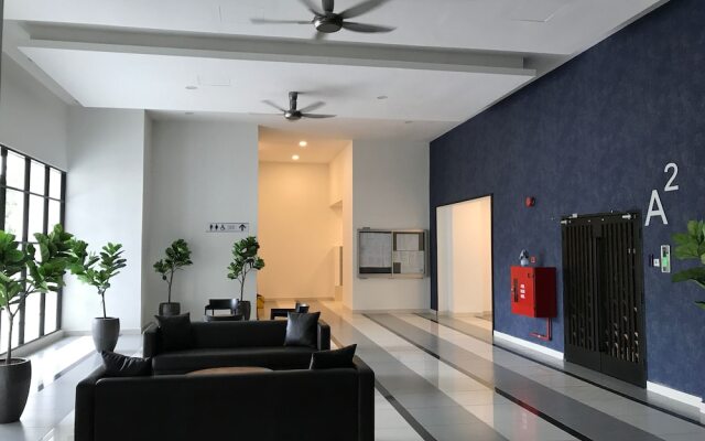 JB Staycation next to Paradigm Mall JB