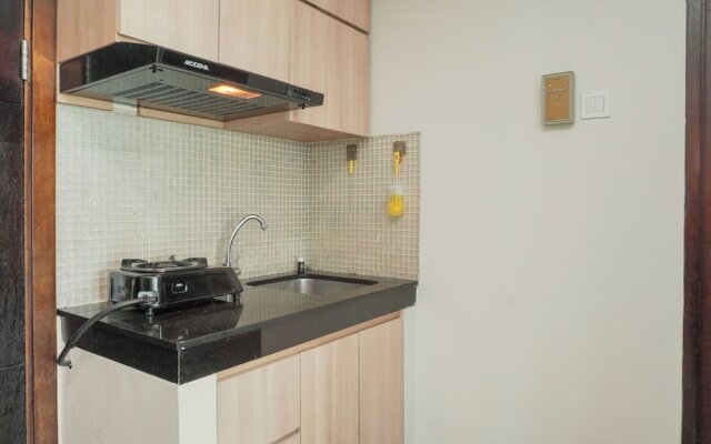 Comfortable 1Br At Sky Terrace Apartment