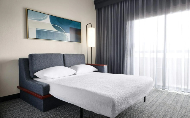 Courtyard by Marriott St Louis Creve Coeur